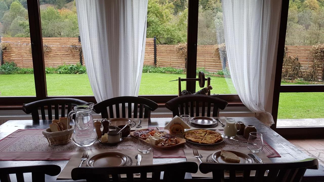 Bed and Breakfast Sura Lu' Vasile. Crivina  Esterno foto