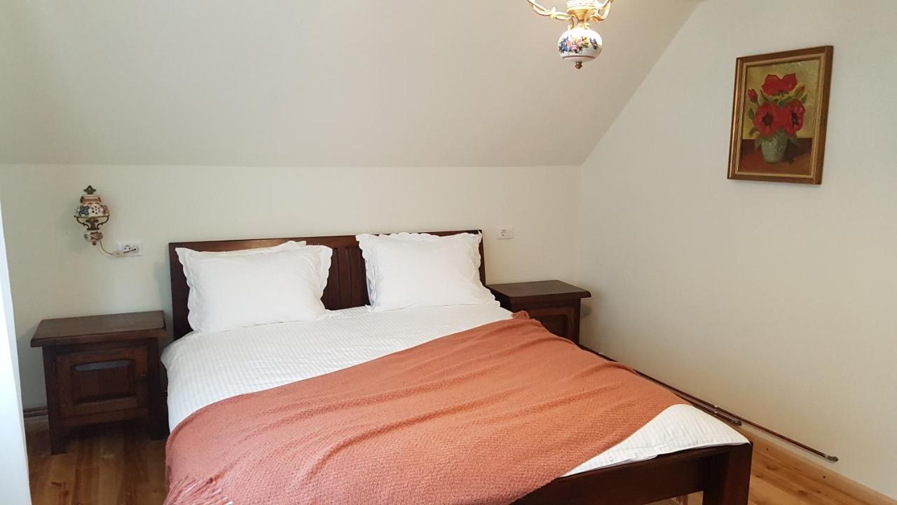 Bed and Breakfast Sura Lu' Vasile. Crivina  Esterno foto